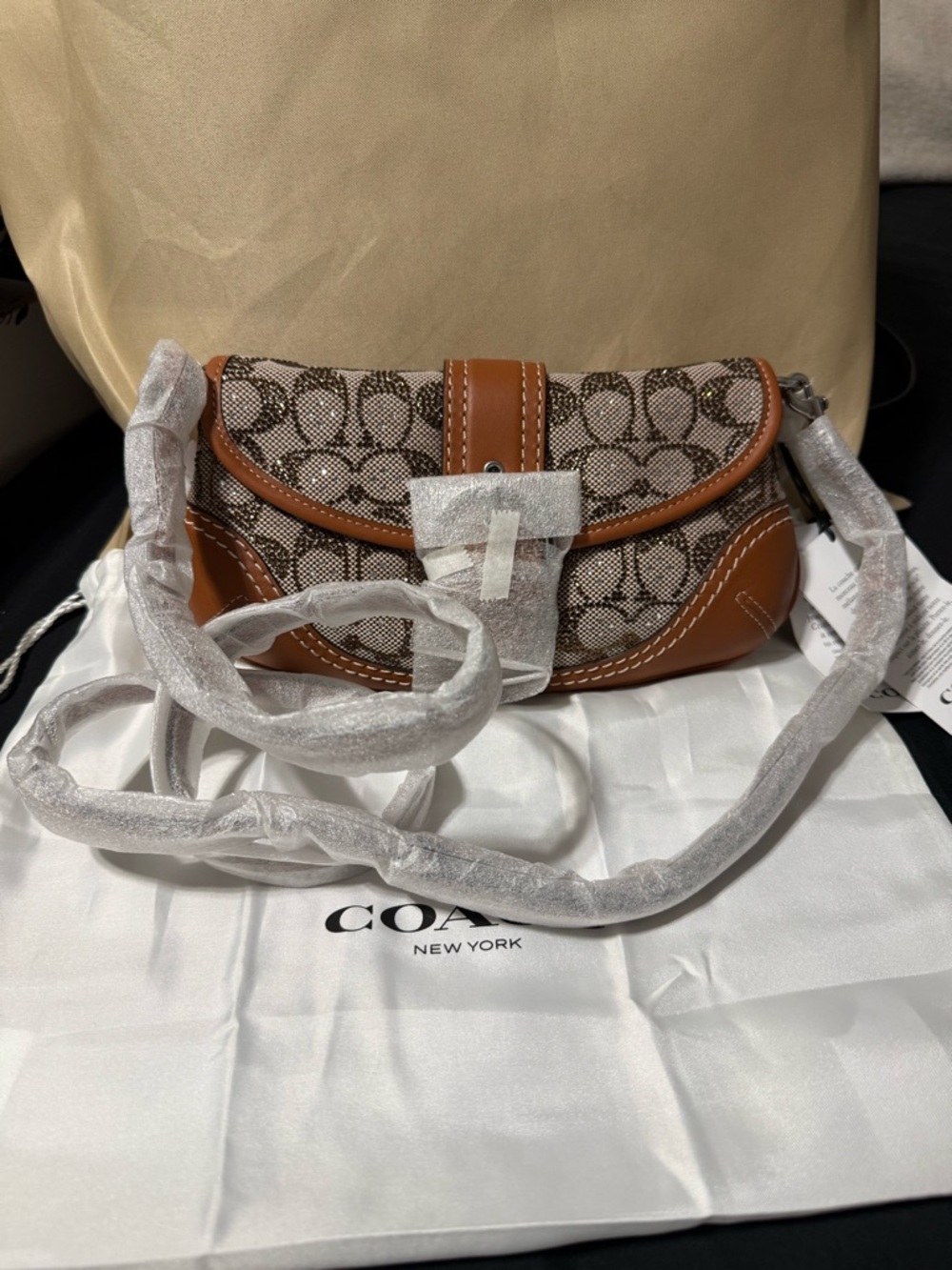 COACH SoHo 25 in Crystal Signature Jacquard CBJ65
